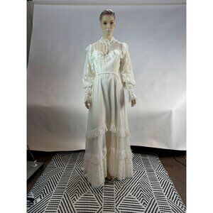 Vintage Bridalure Alfred Angelo Lace Wedding Dress